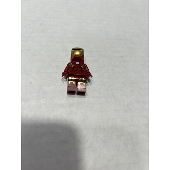Lego Marvel Super Heris  Iron Man Minifigure Toy Red/Gold - Picture 2 of 4